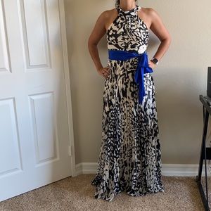 Eliza J Dress 4 Black & White Excellent Used Condition w/ Sash